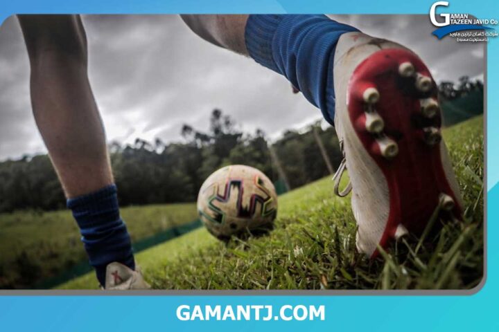 کفش ورزشی مخصوص زمین چمن