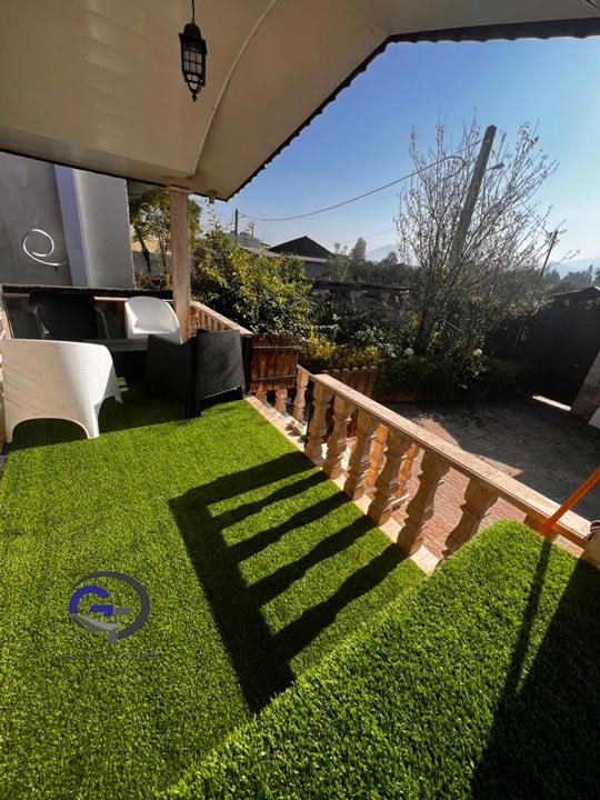 چمن مصنوعی خانم امینی عزیز از مازندران متل قو 2 amini1